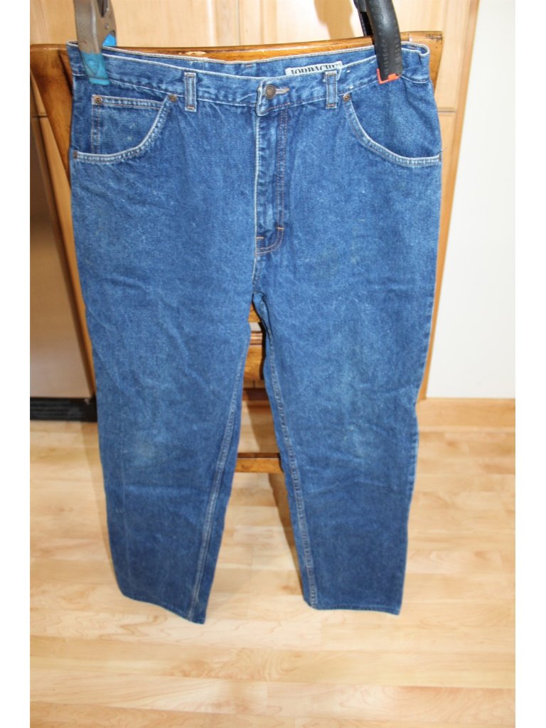 Men's Jordache Basics Designer Jeans Blue Denim Size 36 X 34